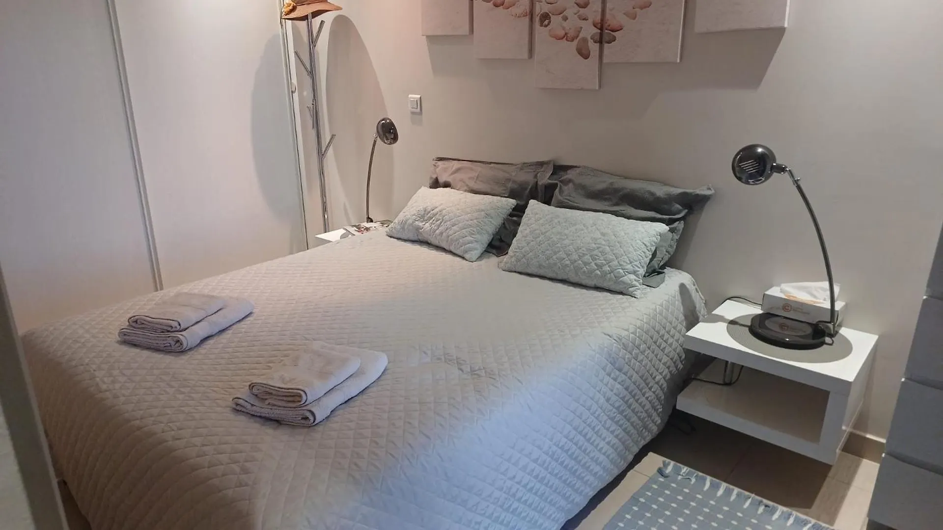 Beau appartement avec garage fermé Beausoleil 0*,  France